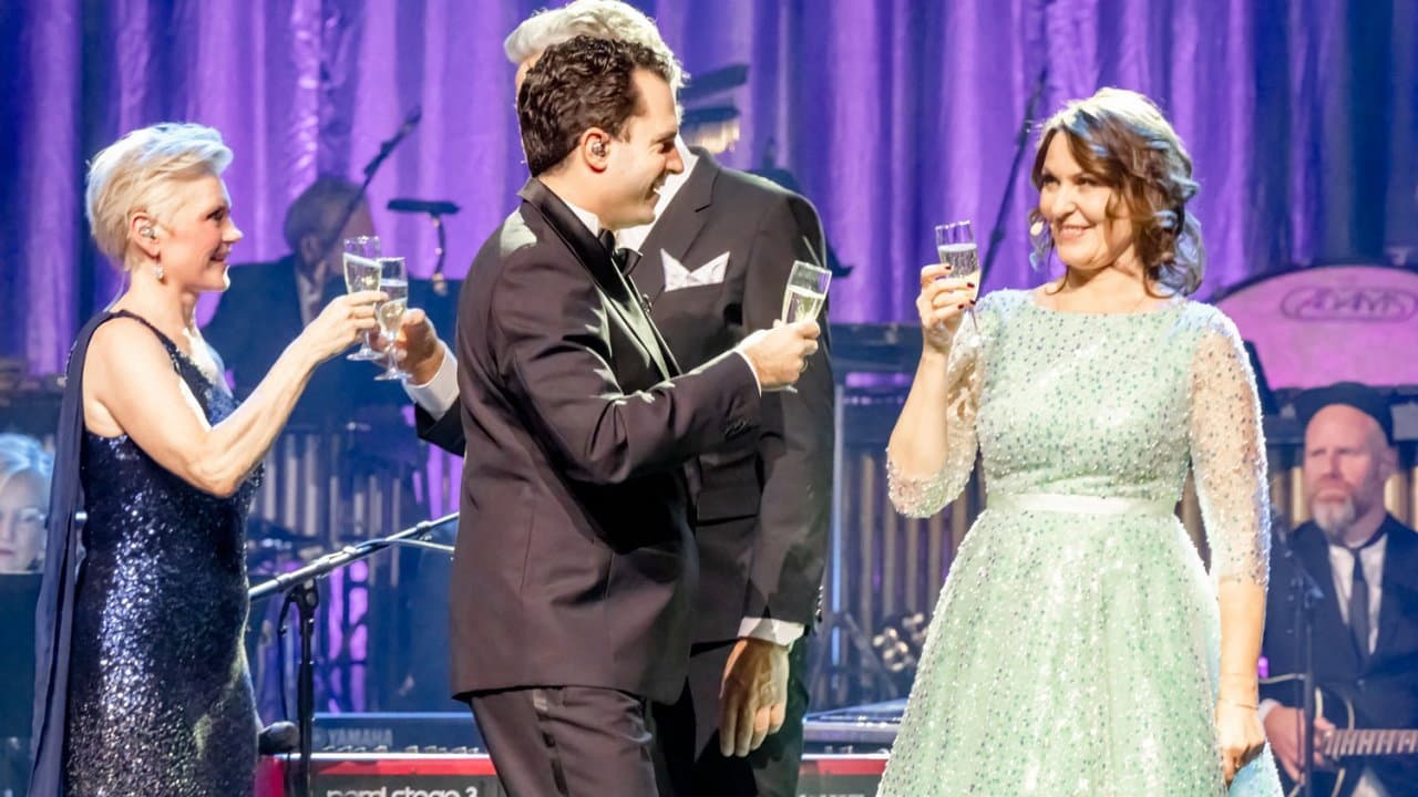 Charlies nytårsshow 2022 - Fra Vejle Musikteater backdrop