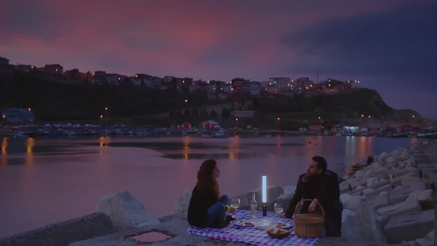 Aşkın Gönül Yazısı backdrop