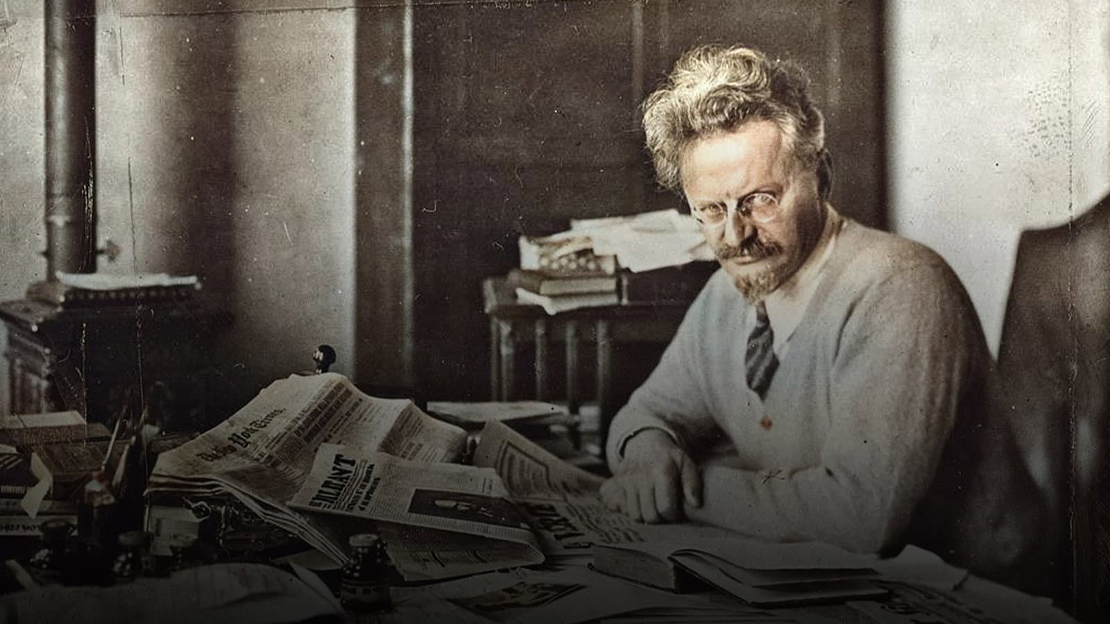 Léon Trotsky - Un homme à abattre backdrop