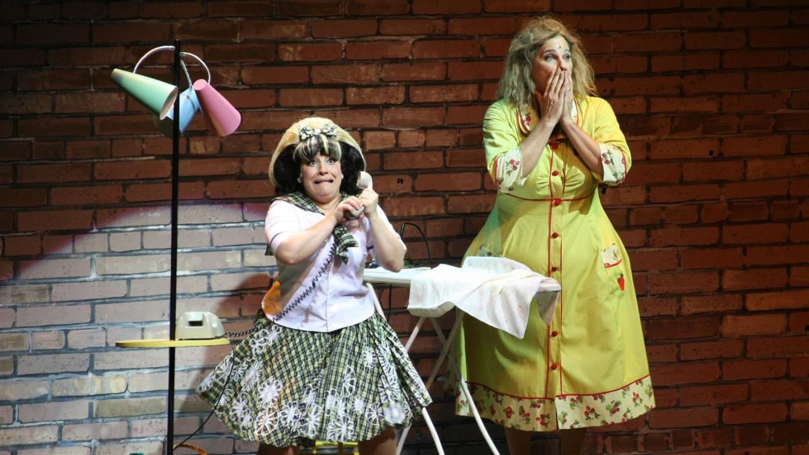 Hairspray Brazil backdrop
