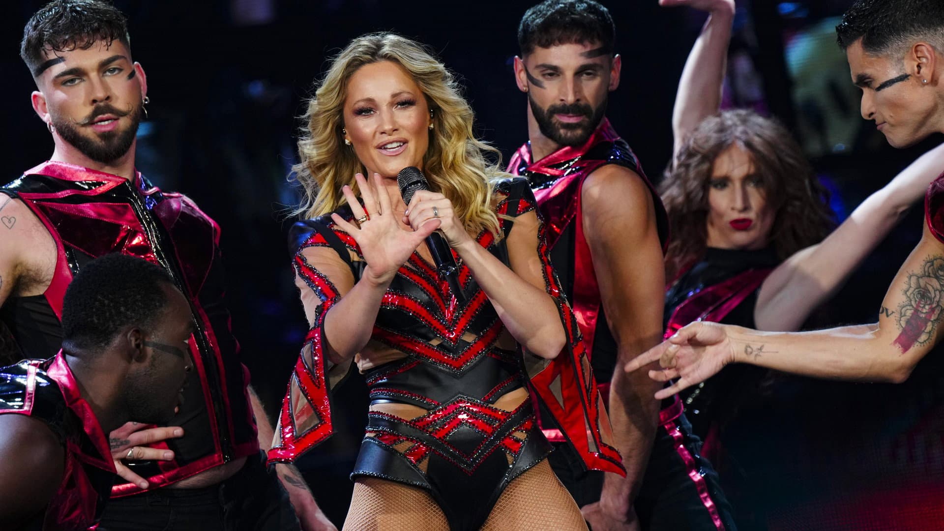 Helene Fischer - Rausch Live - Die Arena Tour backdrop