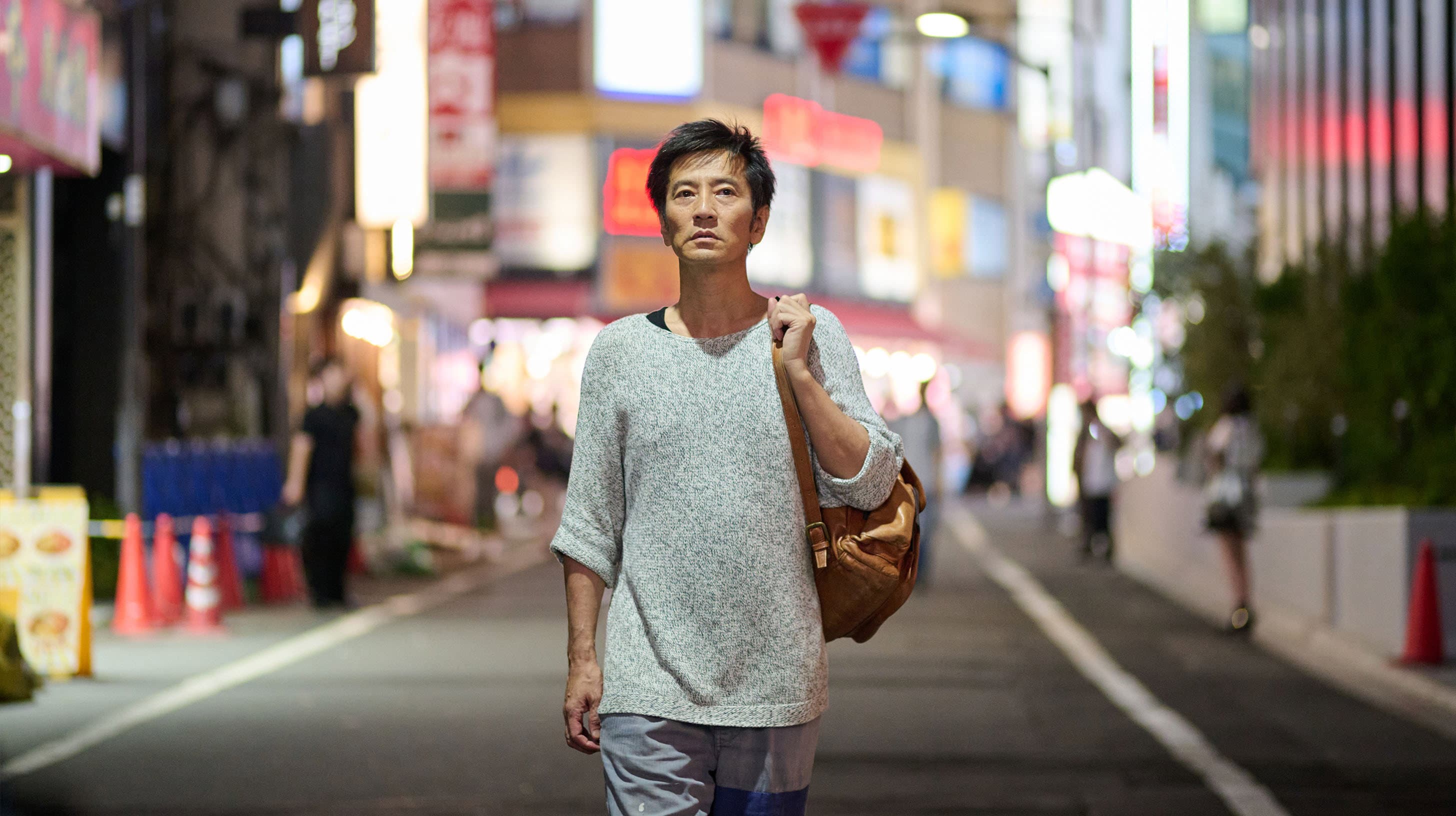 津田寛治に撮休はない backdrop