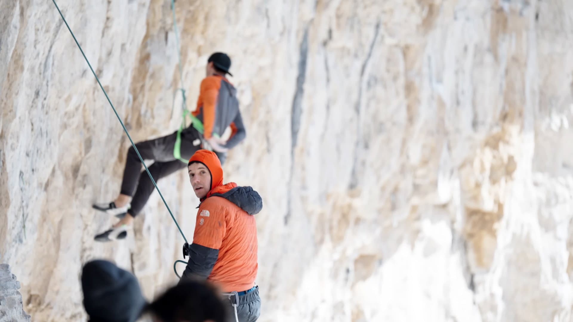 RACE TO 9A backdrop