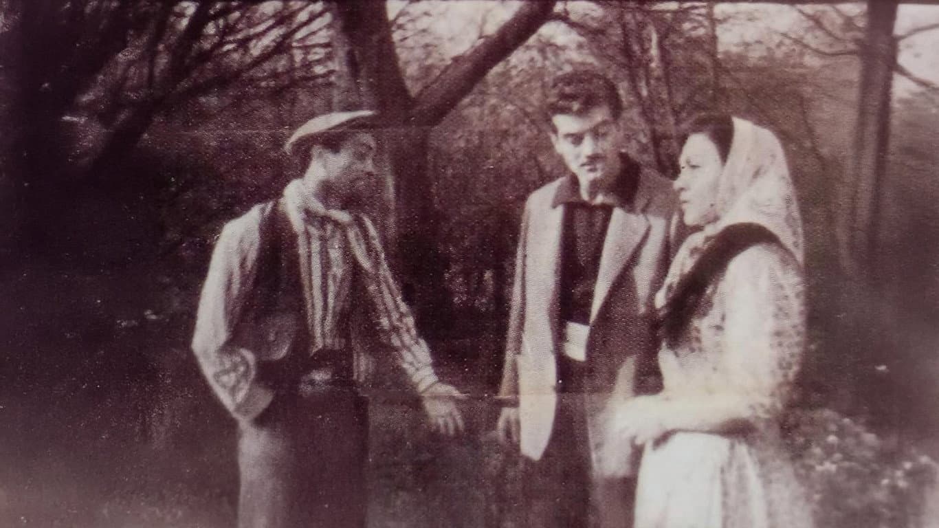 Ayşe Kız backdrop