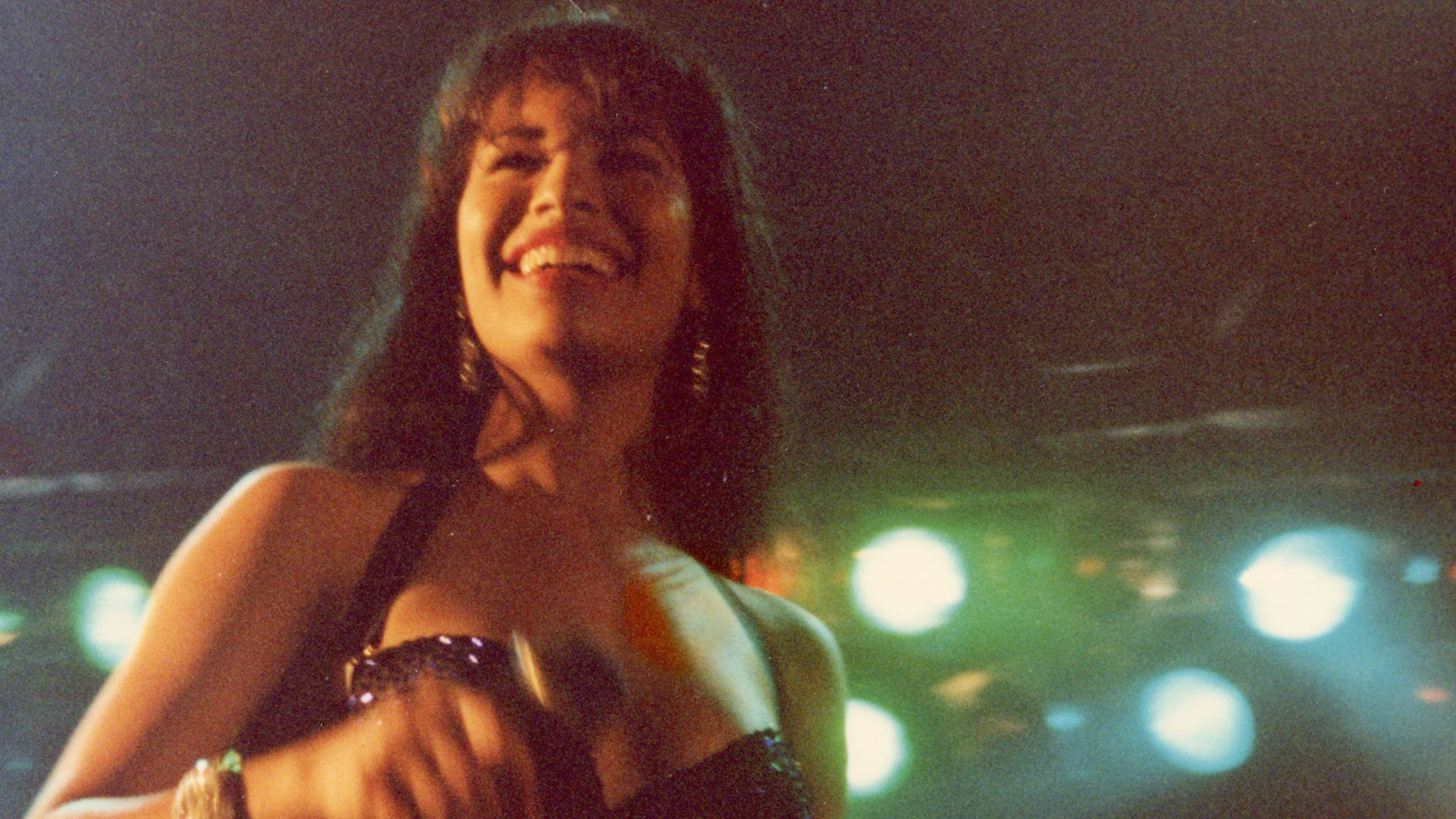 Selena y Los Dinos: A Family's Legacy backdrop