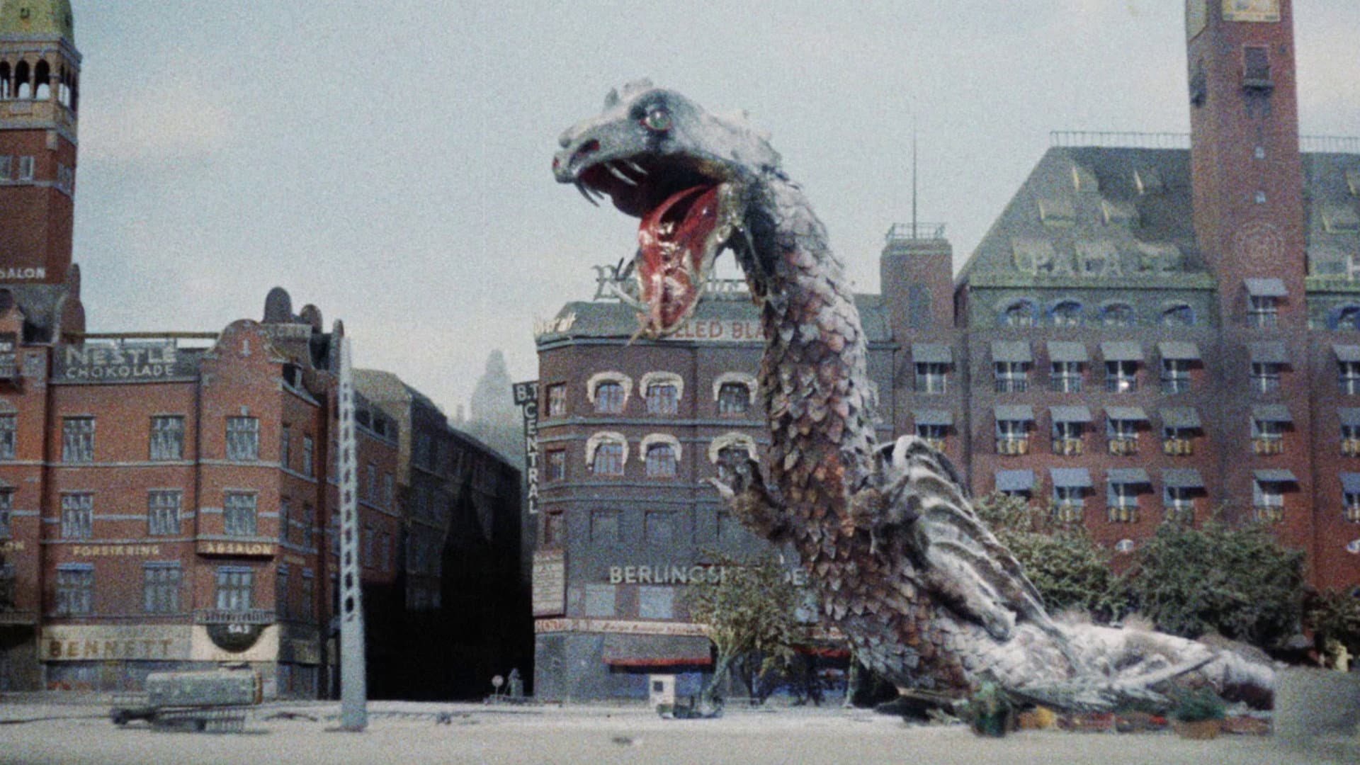 Reptilicus backdrop