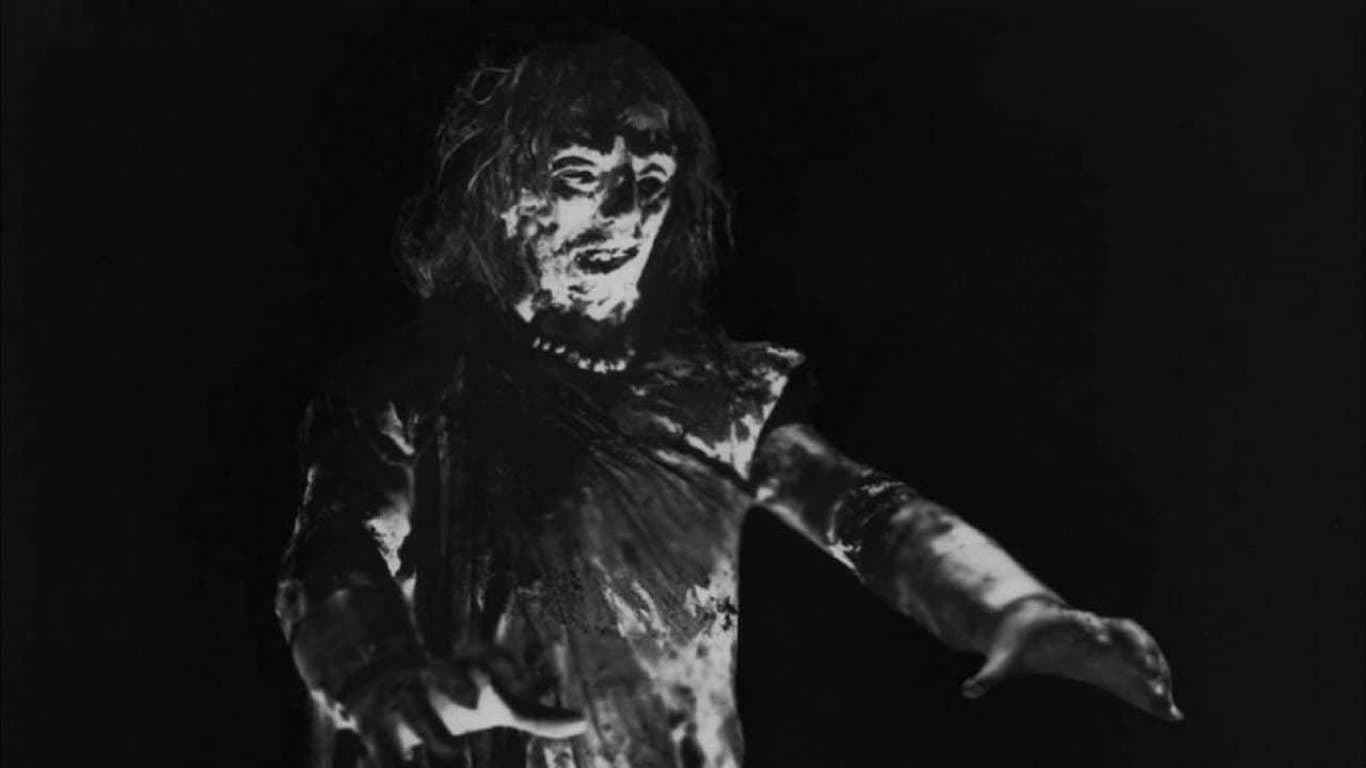 The Curse of the Aztec Mummy backdrop